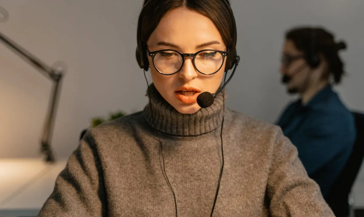 Antarmuka live chat Luxury138 yang tersedia 24 jam dengan tim customer service profesional